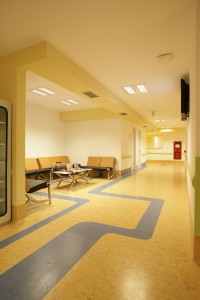 Pardoseala linoleum Tarkett, Veneto xf2, pentru sala de asteptare din spitale